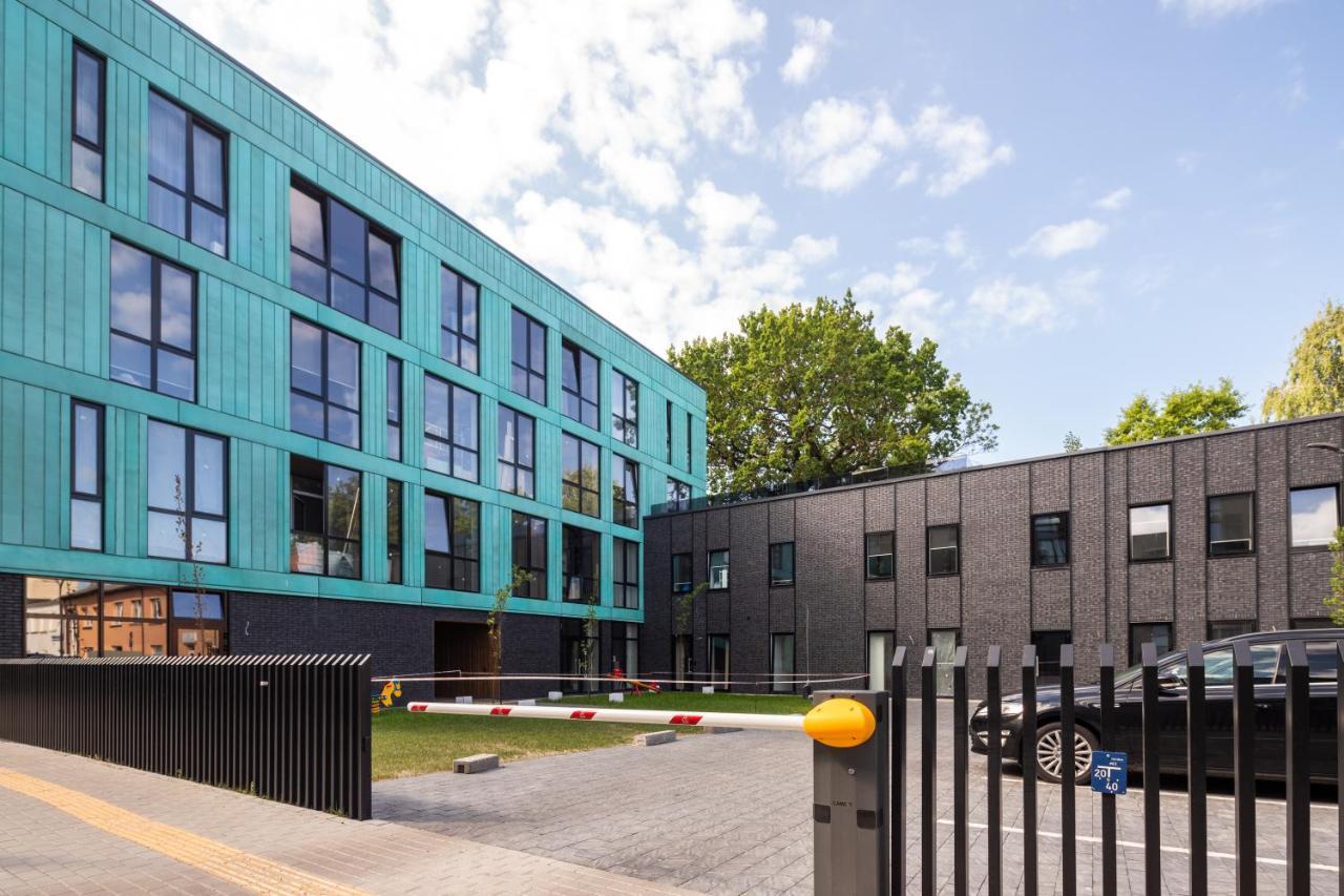 Green House Downtown Apartments With Private Free Parking And Bike Storage Klaipeda Exterior photo